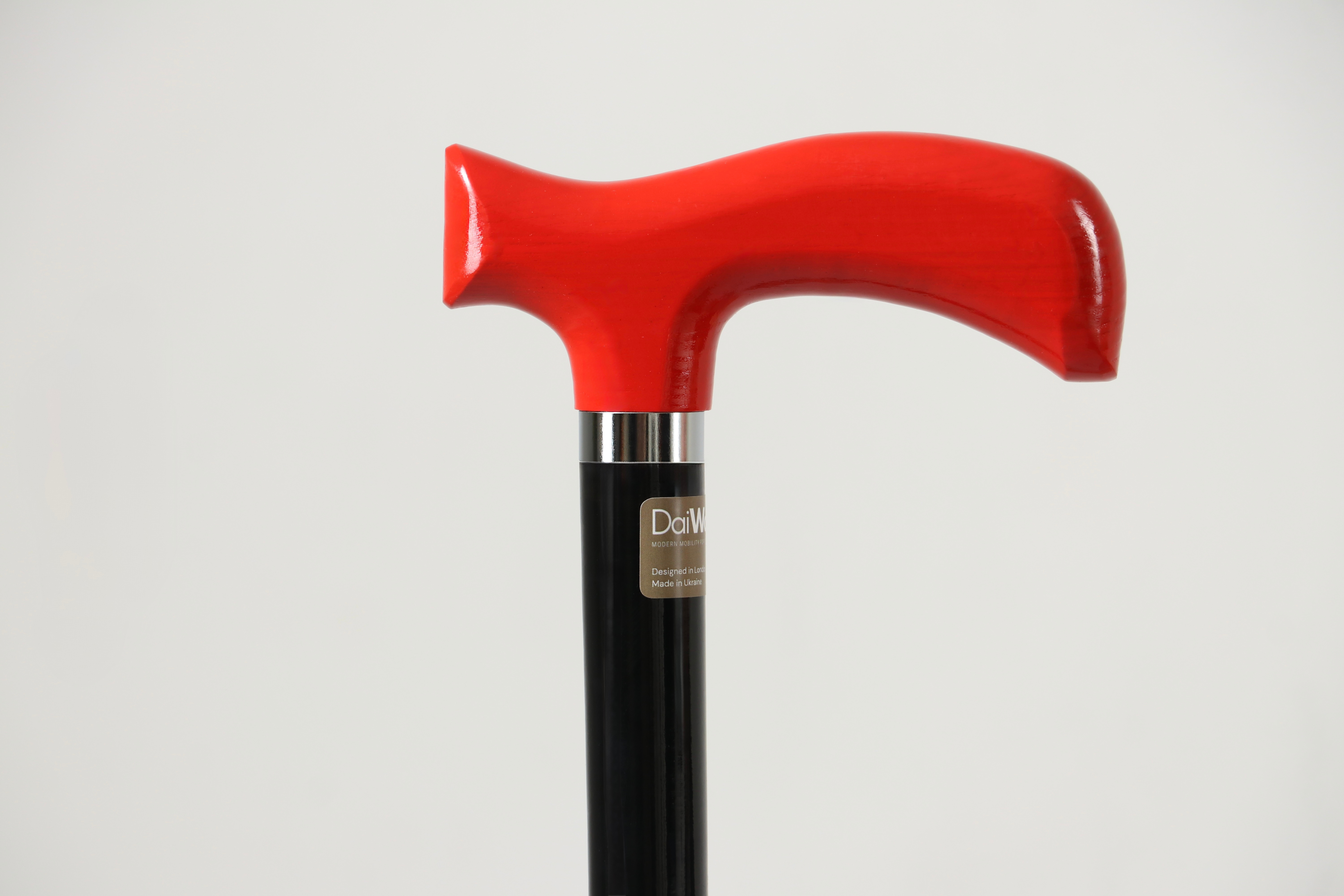 The Difference Between Medical and Designer Canes: Why Aesthetics Matter
