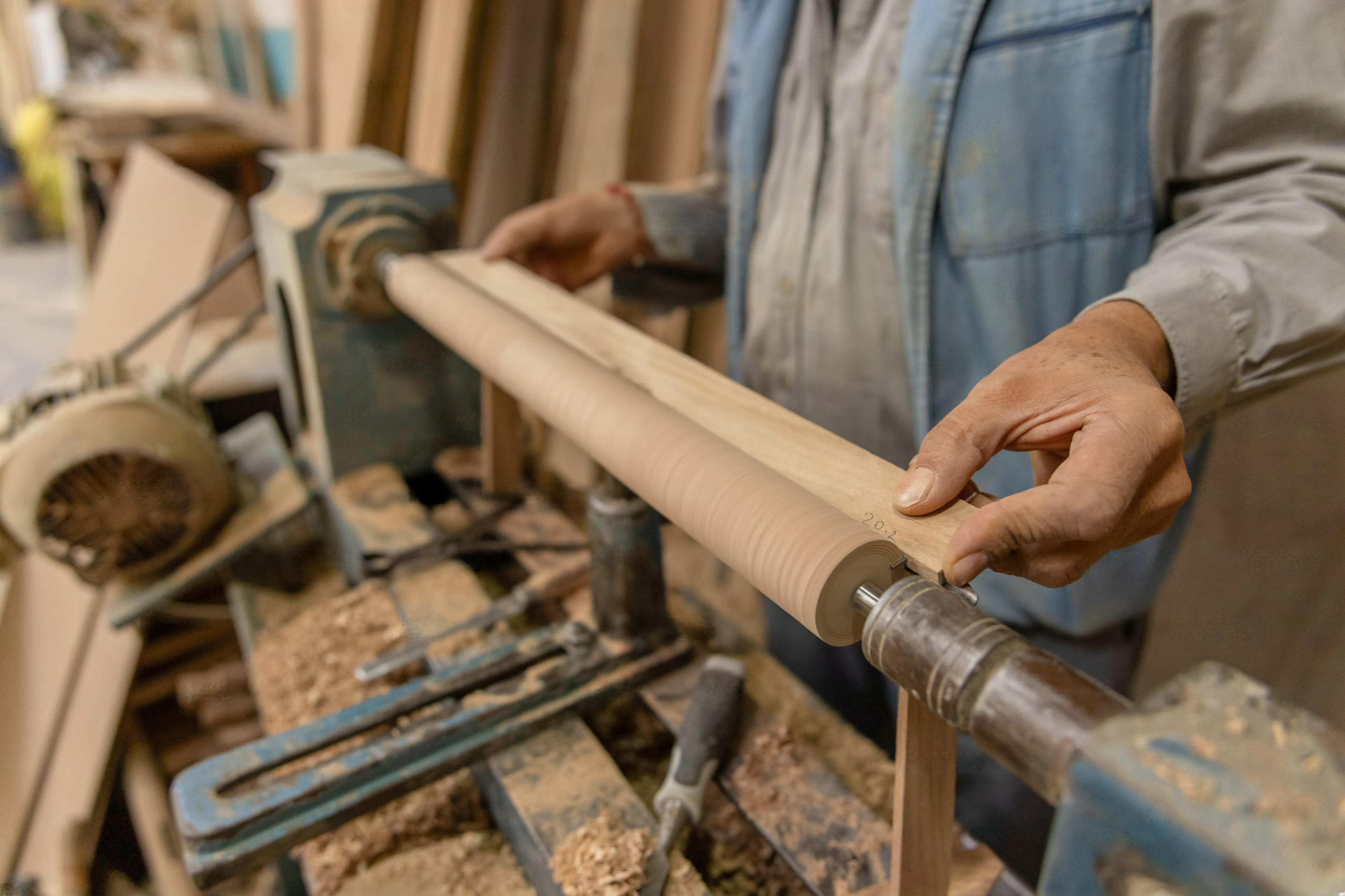 Behind The Scenes: How We Hand-Finish Solid Oak Shafts.