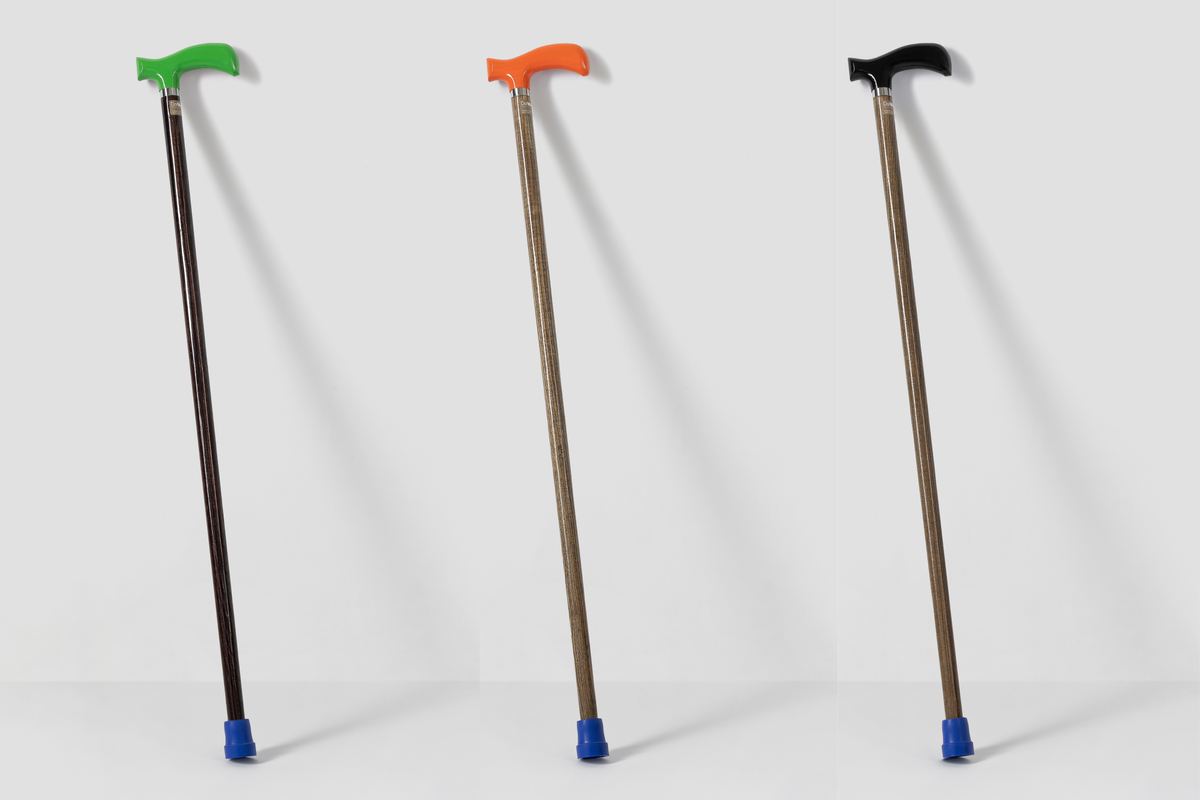 Walking Cane Shaft Flexion Under Load: Wood vs. Alloy Stiffness and Energy Return
